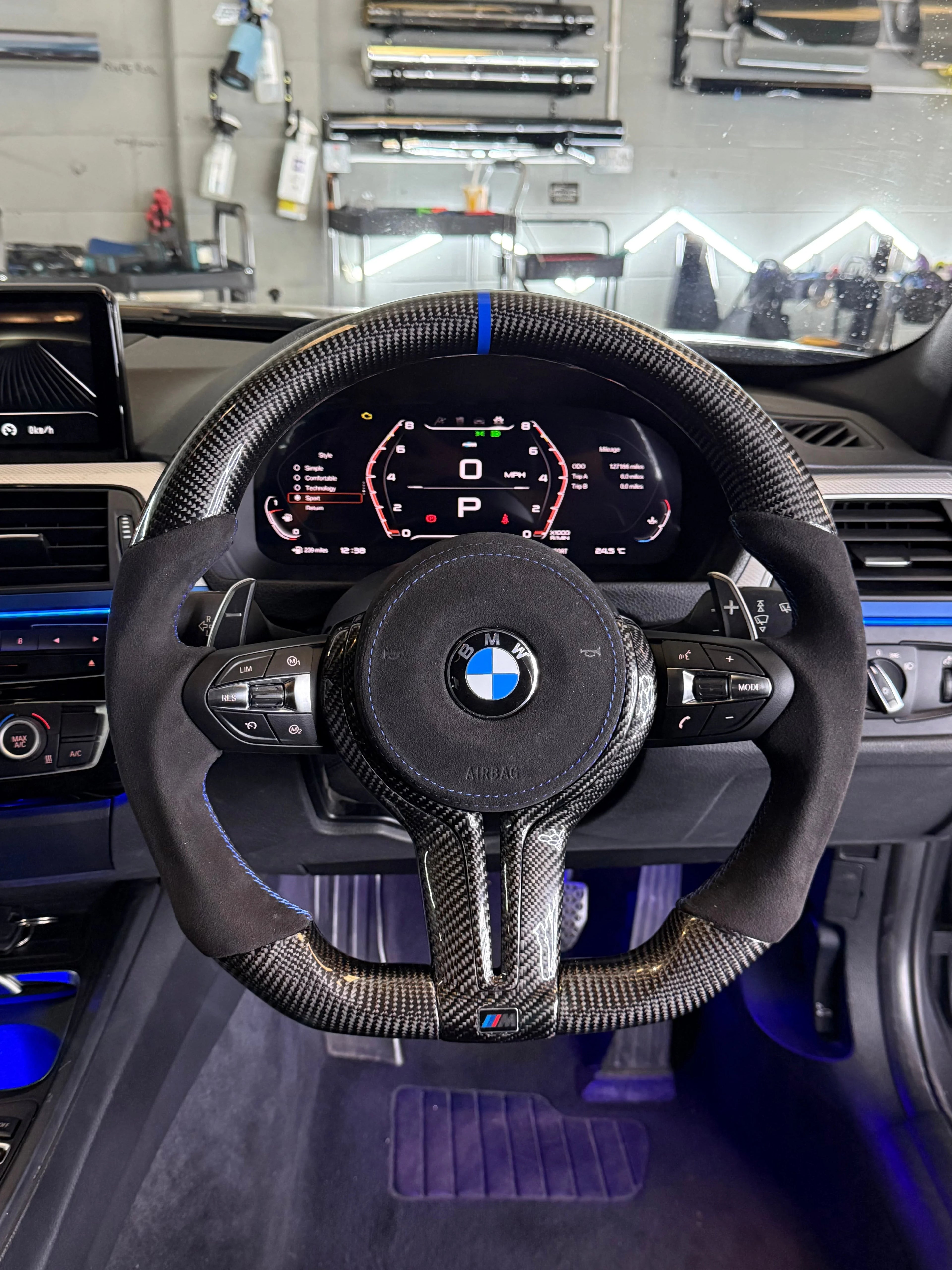 How to Choose the Right Custom Carbon Fibre Steering Wheel for Your Car